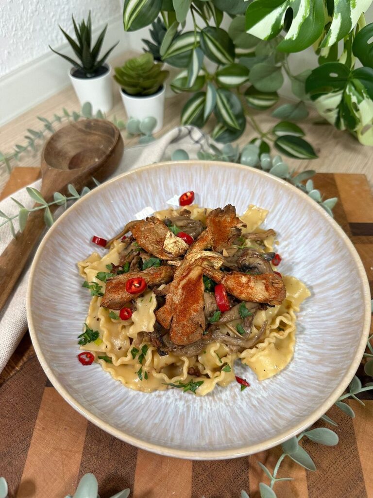 Pilz Pasta mit Champignons und Austernpilzen